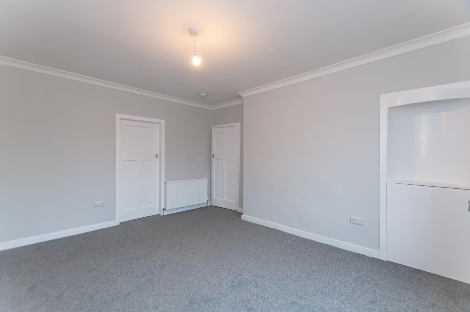 Lounge 2.jpg
